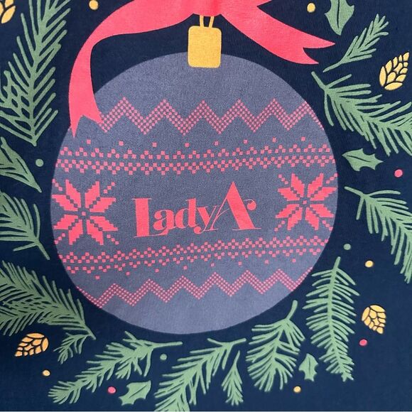 Lady A Navy Holiday Christmas Long Sleeve T-Shirt Size XL Country Band - Picture 12 of 14